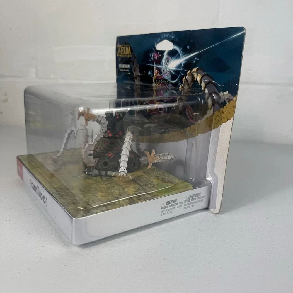 Nintendo Amiibo Zelda Breath of The Wild Guardian Figure Pack